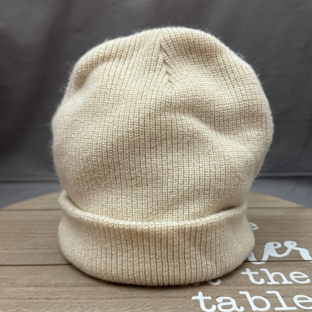 Hot Topic Knit Cuff Beanie Men’s Women’s Winter Hat Cream White OSFA
